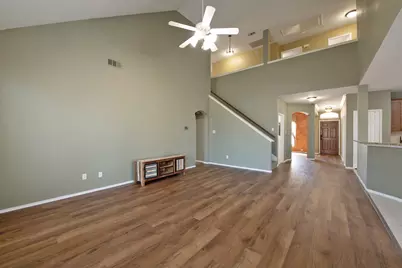 121 Redwood, Terrell, TX 75160 - Photo 3