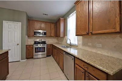 121 Redwood, Terrell, TX 75160 - Photo 9