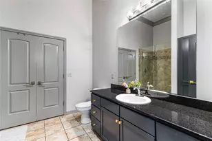 330 Austin Ave, Waco, TX 76701 - Photo 27