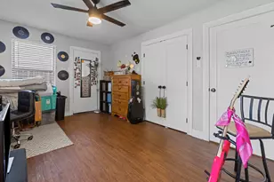 1405 Speight Ave, Waco, TX 76706 - Photo 9