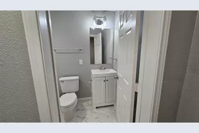 709 Beech Street, Bonham, TX 75418 - Photo 7