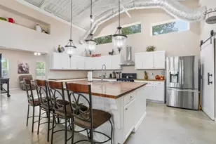 9515 Old Agnes Rd, Springtown, TX 76082 - Photo 11