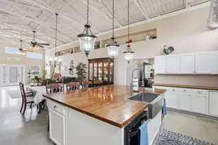 9515 Old Agnes Rd, Springtown, TX 76082 - Photo 13