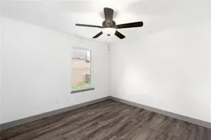 1404 Swan Ridge Dr, Sherman, TX 75092 - Photo 13