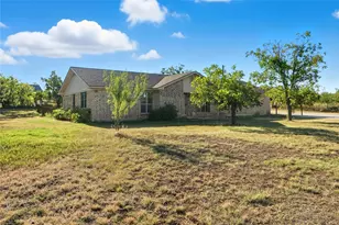 361 Foothill Rd, Abilene, TX 79602 - Photo 3