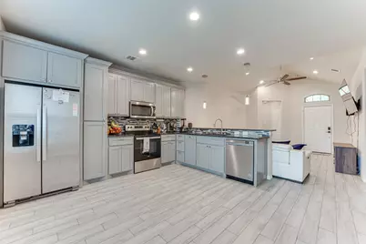 112 Ryburn Street, Waxahachie, TX 75165 - Photo 5