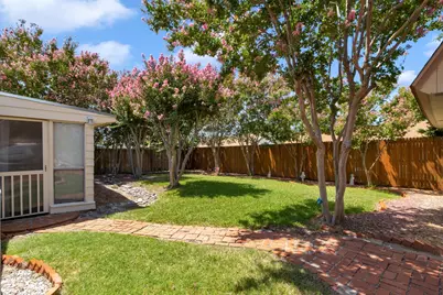 2103 Bordeaux Drive, Carrollton, TX 75007 - Photo 29