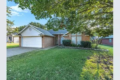 1016 N Carolina Avenue, Midlothian, TX 76065 - Photo 3