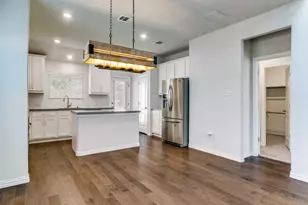 1393 Bonanza Ln, Lewisville, TX 75077 - Photo 9