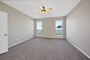 900 Pebblecreek Dr, Burleson, TX 76028 - Photo 23