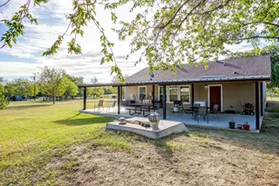 6270 Woodard Ave, Cleburne, TX 76033 - Photo 23