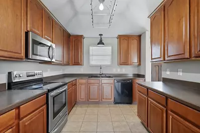 701 S Heights Drive, Crowley, TX 76036 - Photo 15