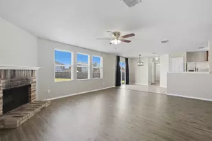 701 S Heights Dr, Crowley, TX 76036 - Photo 5