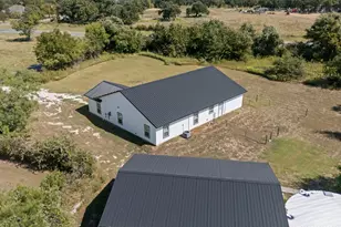 2480 County Rd 312, Cleburne, TX 76031 - Photo 21