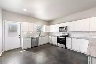 2480 County Rd 312, Cleburne, TX 76031 - Photo 9