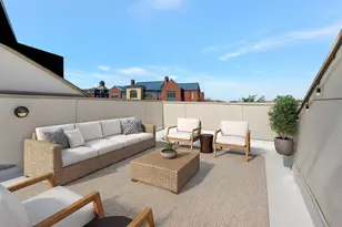 614 E 1st St, Fort Worth, TX 76102 - Photo 35