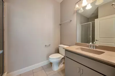 614 E 1st Street, Fort Worth, TX 76102 - Photo 25