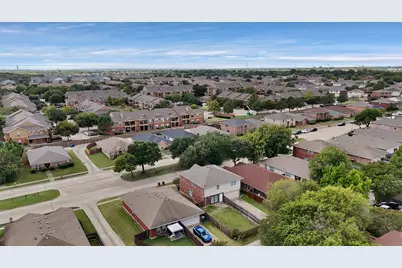 785 Eldorado Drive, DeSoto, TX 75115 - Photo 5