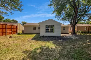 2813 E 15th St, Plano, TX 75074 - Photo 19