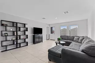 14004 Gaskin St, Pilot Point, TX 76258 - Photo 9