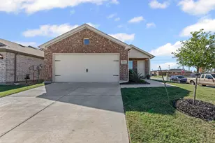 14004 Gaskin St, Pilot Point, TX 76258 - Photo 5