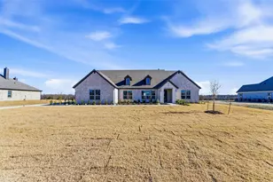 805 Valley Ridge Rd, Van Alstyne, TX 75495 - Photo 3