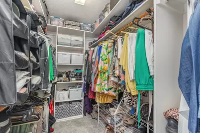 2926 Hunters Point Lane, Carrollton, TX 75007 - Photo 11