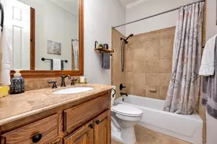 7901 Forest Point Ct, North Richland Hills, TX 76182 - Photo 19