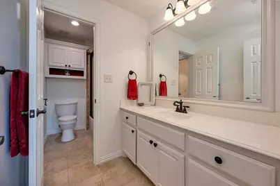 7901 Forest Point Court, North Richland Hills, TX 76182 - Photo 29