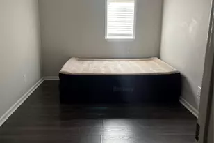 306 Ivy Way, Garland, TX 75043 - Photo 17