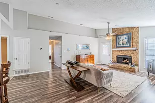 4100 Staghorn Cir N, Fort Worth, TX 76137 - Photo 9