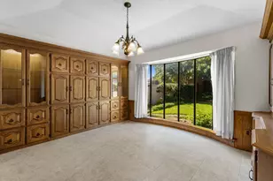 2813 S Country Club Rd, Garland, TX 75043 - Photo 15