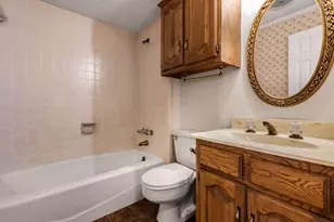 2813 S Country Club Rd, Garland, TX 75043 - Photo 19