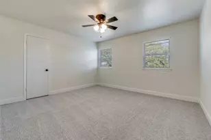 11342 Quail Run St, Dallas, TX 75238 - Photo 25