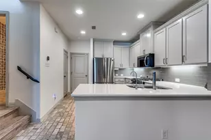 4262 Cascade Sky Dr, Arlington, TX 76005 - Photo 9