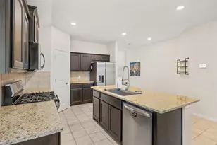 933 Walls Blvd, Crowley, TX 76036 - Photo 13