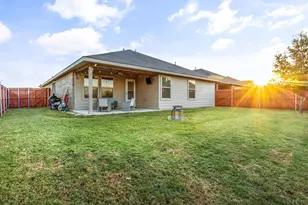 933 Walls Blvd, Crowley, TX 76036 - Photo 29