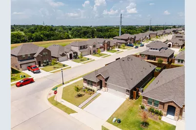 9705 Quail Pointe Rd, Aubrey, TX 76227 - Photo 17