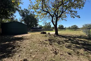 3812 Orchard Ln, Waco, TX 76705 - Photo 33