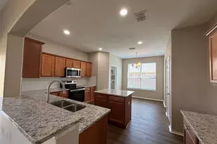 109 Rockbrook Dr, Wylie, TX 75098 - Photo 9