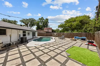 2227 Greenbrier Drive, Irving, TX 75060 - Photo 19