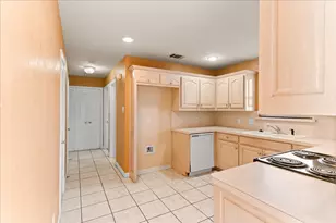 5700 Roundup Trail, Arlington, TX 76017 - Photo 15