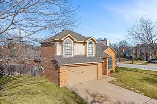 5700 Roundup Trail, Arlington, TX 76017 - Photo 3