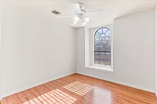 5700 Roundup Trail, Arlington, TX 76017 - Photo 33