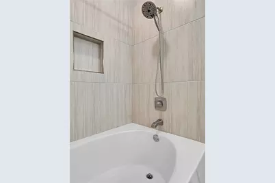 910 S Avenue J, Clifton, TX 76634 - Photo 23