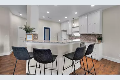 910 S Avenue J, Clifton, TX 76634 - Photo 9