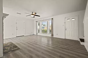 5403 Whisper Glen Dr, Arlington, TX 76017 - Photo 3