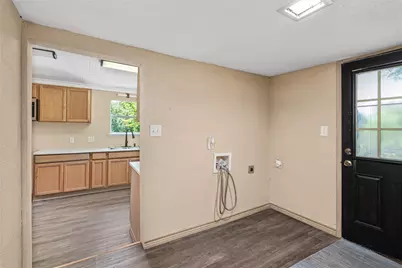 405 Walker Street, Eustace, TX 75124 - Photo 9