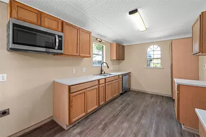 405 Walker Street, Eustace, TX 75124 - Photo 7