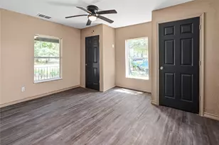 405 Walker St, Eustace, TX 75124 - Photo 13
